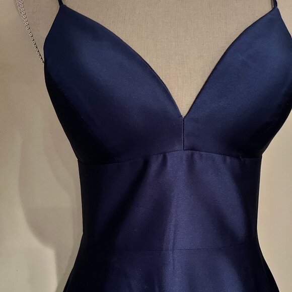 Satin Evening Gown - Picture 6 of 8